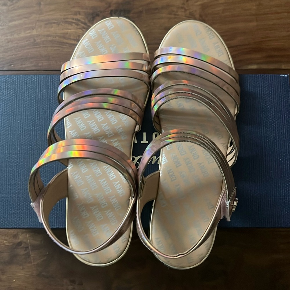 DKNY girls sandals